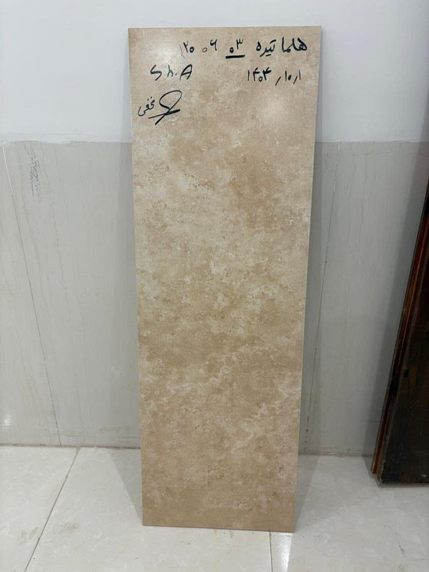 فروش ویژه پرسلان سایز 120*40 هر3برگ تسمه کش تیغه چین درجه 5 واقعي کالیبره هر پالت 93متر کیفیتش عالی تریلی 1تا3طرح انتخاب طرح داره موجودی 3 تریلی قیمت متری. ۲۶۵ تومان